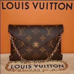 Authentic 2020 Louis Vuitton Medium Kirigami!